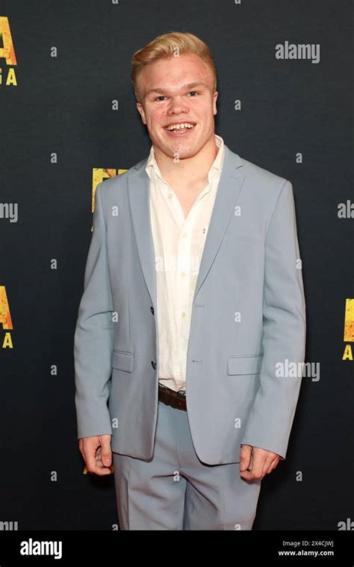 Sean Millis Height: A Comprehensive Look at the Actor's Career, Life, and More